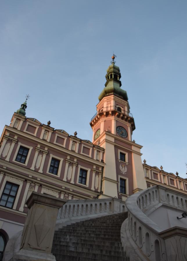 Pokoje Goscinne Osir Zamość Esterno foto