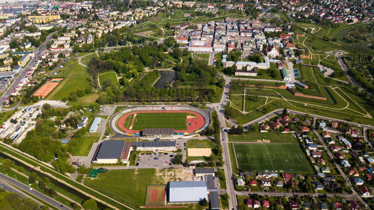 Pokoje Goscinne Osir Zamość Esterno foto
